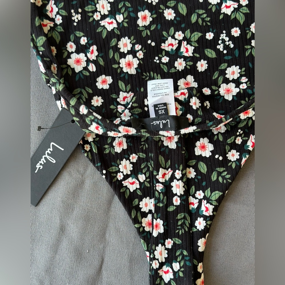 Lulu’s bodysuit - Picture 6 of 6